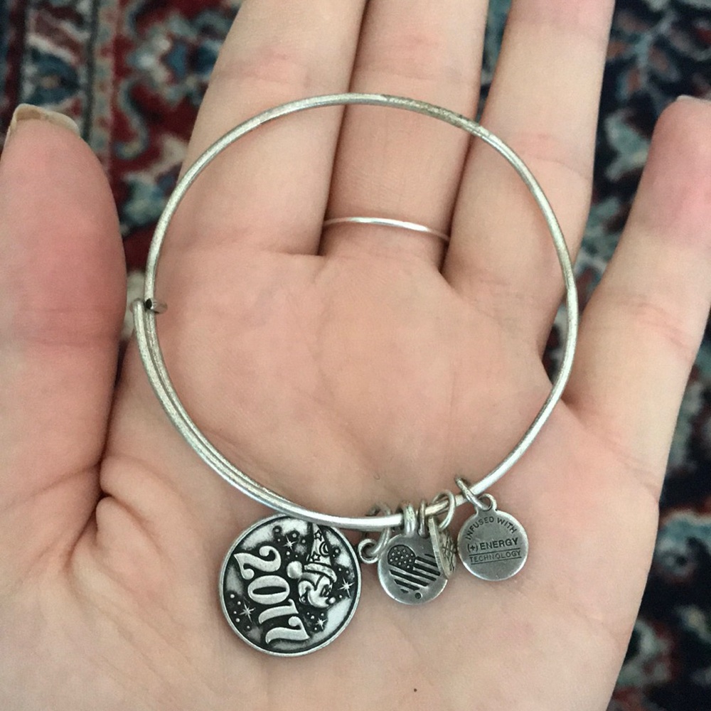 Silver Disney Graduation (2017) Bracelet